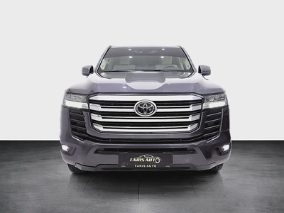 LAND CRUISER GXR GCC TWIN TURBO V6 - PERFECT CONDITION-1