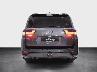 LAND CRUISER GXR GCC TWIN TURBO V6 - PERFECT CONDITION-2