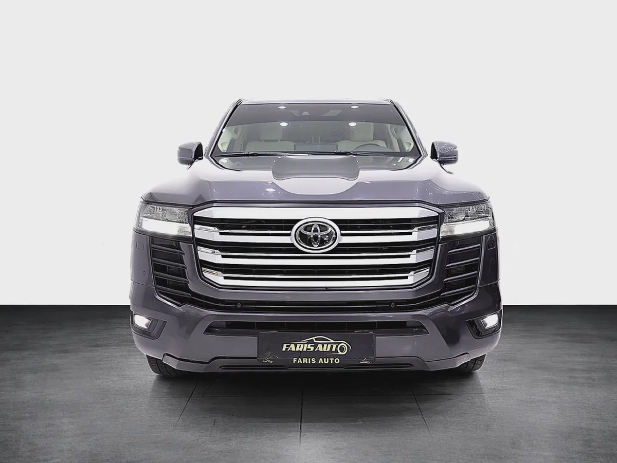 LAND CRUISER GXR GCC TWIN TURBO V6 - PERFECT CONDITION-1-1