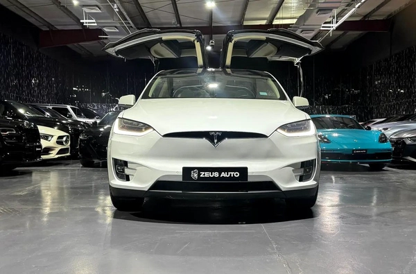 Tesla Model X 2018 GCC specs for 85,000.00 AED