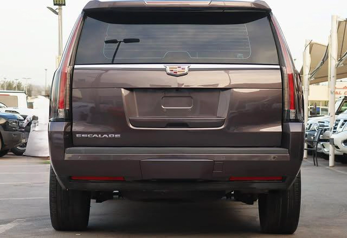 Cadillac Escalade Premium 2016 Full Option-7-7