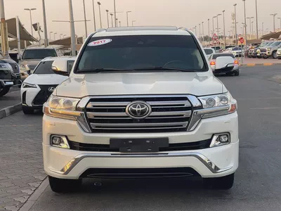 تويوتا لاند كلوزر VXR مكينه لكذس Toyota Land Cruiser VXR 2017 GCC Specs - Pristine Condition-0