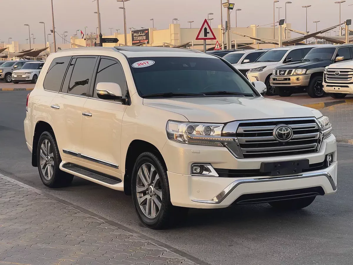 تويوتا لاند كلوزر VXR مكينه لكذس Toyota Land Cruiser VXR 2017 GCC Specs - Pristine Condition-7-7