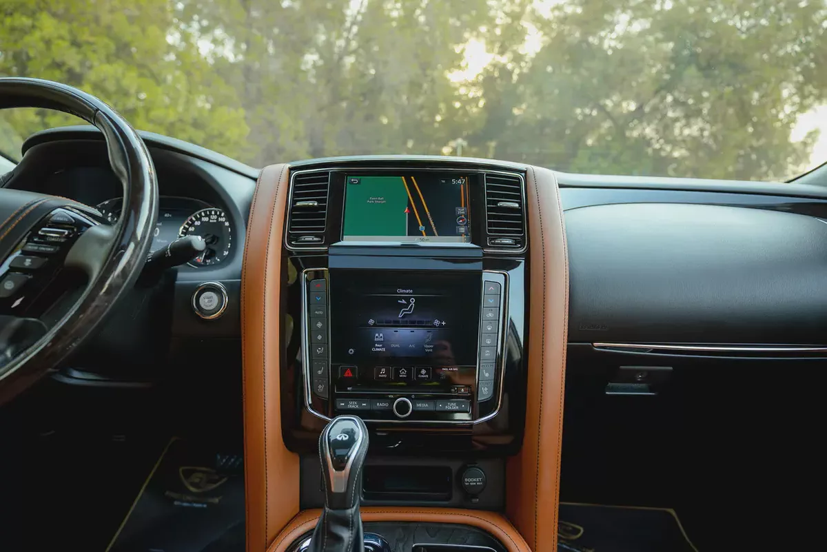!! 2021 !! Infiniti | QX80 Sensory | GCC Specs | Low Mileage-15-15