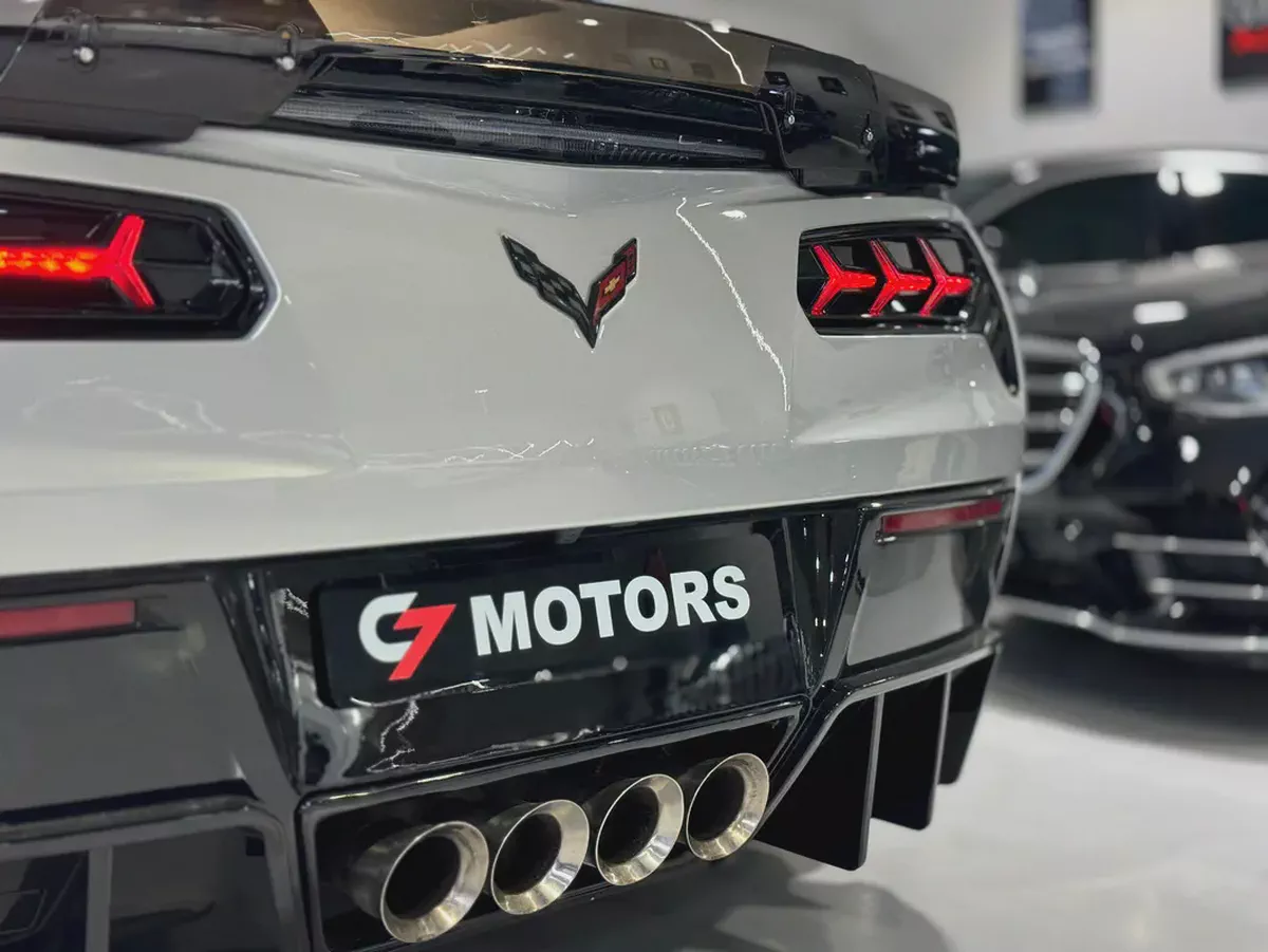 Chevrolet Corvette Z06 | 2015 | Full Option | High Performance | Excellent Condition.-19-19