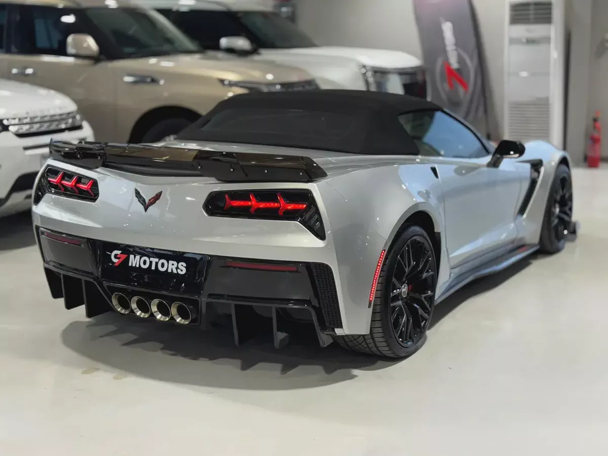 Chevrolet Corvette Z06 | 2015 | Full Option | High Performance | Excellent Condition.-1-1
