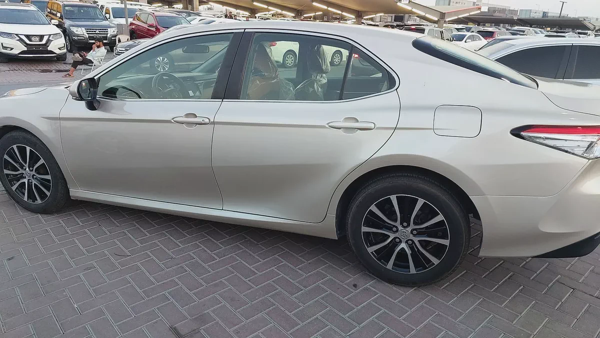 Toyota Camry SE 2020 GCC Specs BEVOR WAS TAXI-10-10