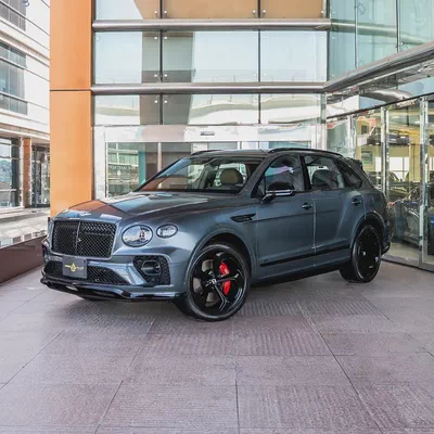 2023  BENTLEY BENTAYGA S HYBIRD  DONE  ONLY 18,000KM-0