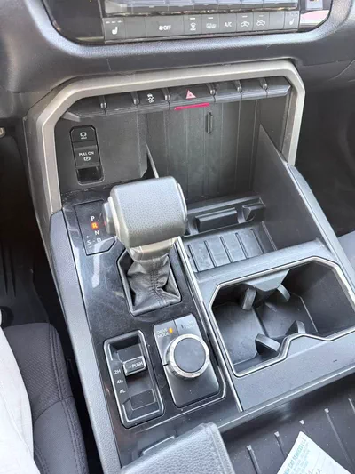 Toyota Tundra SR5 3.4L 4x4 drive-9