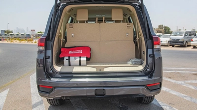 Toyota Land Cruiser GXR 2026, European Specs - Brand New!-8