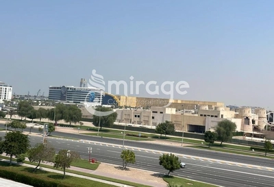 Modern Studio | Furnished | Perfect Location-2
