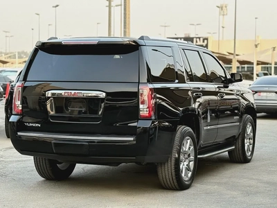 GMC Yukon Denali 2017-5