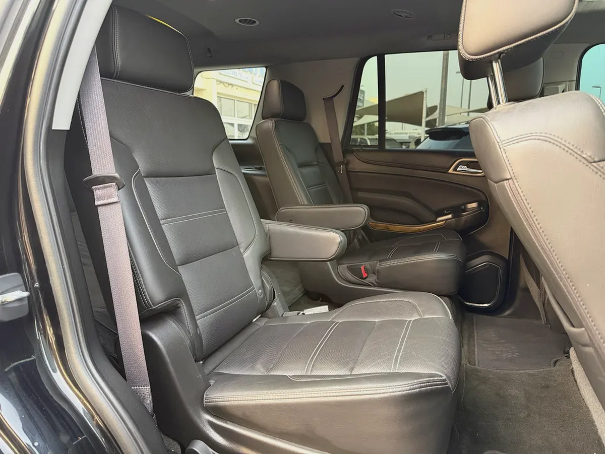 GMC Yukon Denali 2017-10-10