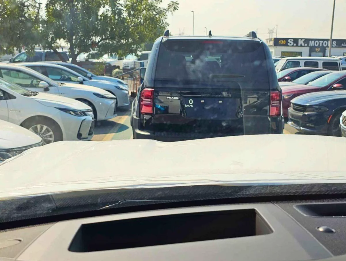 Nissan Patrol NISSAN PATROL SE PLATINUM || FULL OPTION | PETROL AT 3.8L V6 4WD (CODE # NPSEP) PLATINUM WHITE 2026-17-0