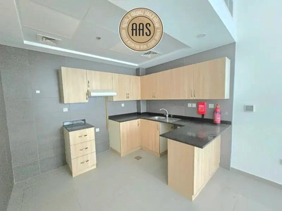 Prime Location Spacious 1Bhk With Full Family Building Full Facilities-2