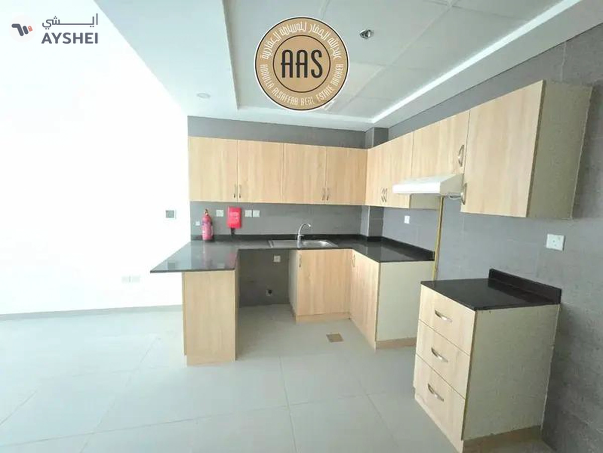 Prime Location Spacious 1Bhk With Full Family Building Full Facilities-6-6