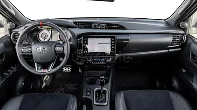 Toyota Hilux GR SPORT-14