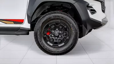 Toyota Hilux GR SPORT-5