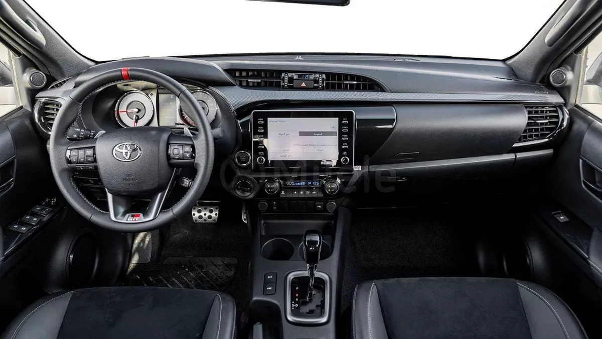Toyota Hilux GR SPORT-14-0