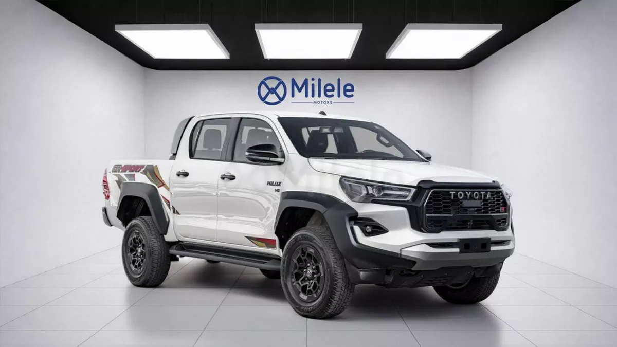 Toyota Hilux GR SPORT