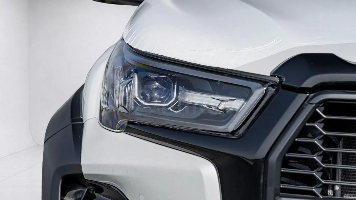 Toyota Hilux GR SPORT-3-0
