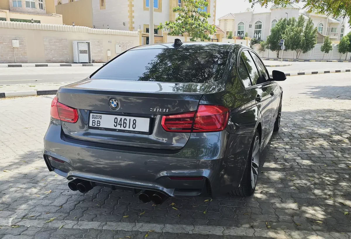 AED 1,600 Monthly - No Down Payment | BMW 318i M-Kit | 2018 Model | GCC Specs | 1.5L Turbo engine-5-5