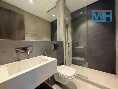 SOL Avenue, Business Bay, Dubai-11