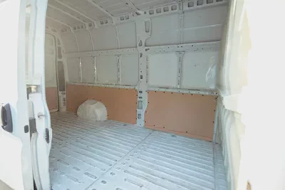 Peugeot Boxer L4H3 Delivery Van | GCC Specs | Ref#P05283-7