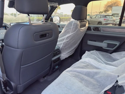 BYD Leopard 5 Ultra 2026 | Brand New | Off-Road Luxury SUV-13