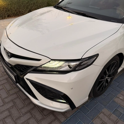 Toyota Camry Grande sport V6 2023-14