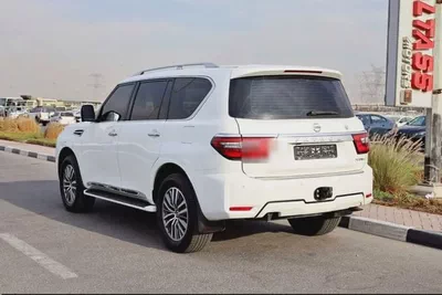 Nissan Patrol LE Platinum 2020 | GCC Specs | Cash & Inhouse finance-4