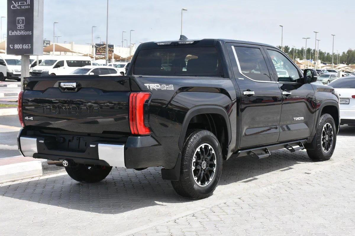 TOYOTA TUNDRA LIMITED 2024 | BLACK-16-16