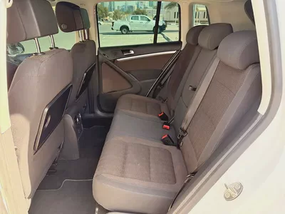 Volkswagen Tiguan 2.0 Tsi 4Motion 2016 Model GCC Specs With Partial Service History-9