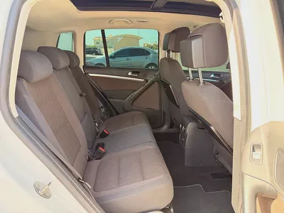 Volkswagen Tiguan 2.0 Tsi 4Motion 2016 Model GCC Specs With Partial Service History-11