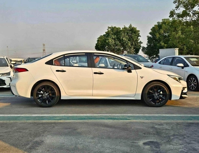 Toyota Levin GR SPORTS HYBRID / 1.8L V4 / 360*CAMERA / LEATHER SEATS / SUNROOF (CODE # TLHGR)-2