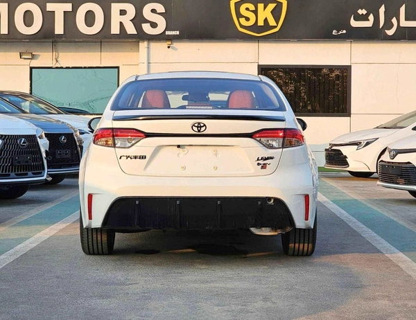 Toyota Levin GR SPORTS HYBRID / 1.8L V4 / 360*CAMERA / LEATHER SEATS / SUNROOF (CODE # TLHGR)