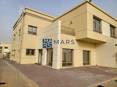 High-End 5BR Villa for Rent | Gated Community | Premium Location-10