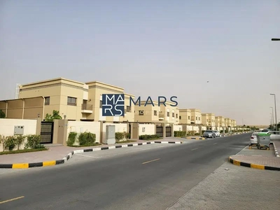 High-End 5BR Villa for Rent | Gated Community | Premium Location-1