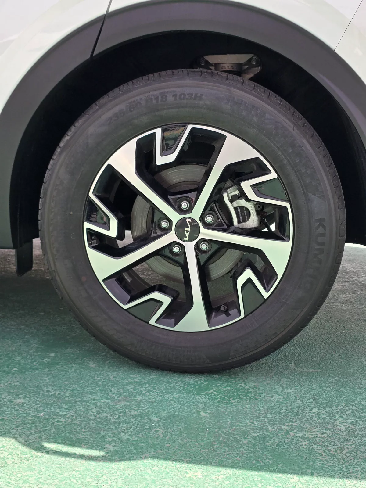 KIA SPORTAGE 1.5L LUXURY 2026-10-10