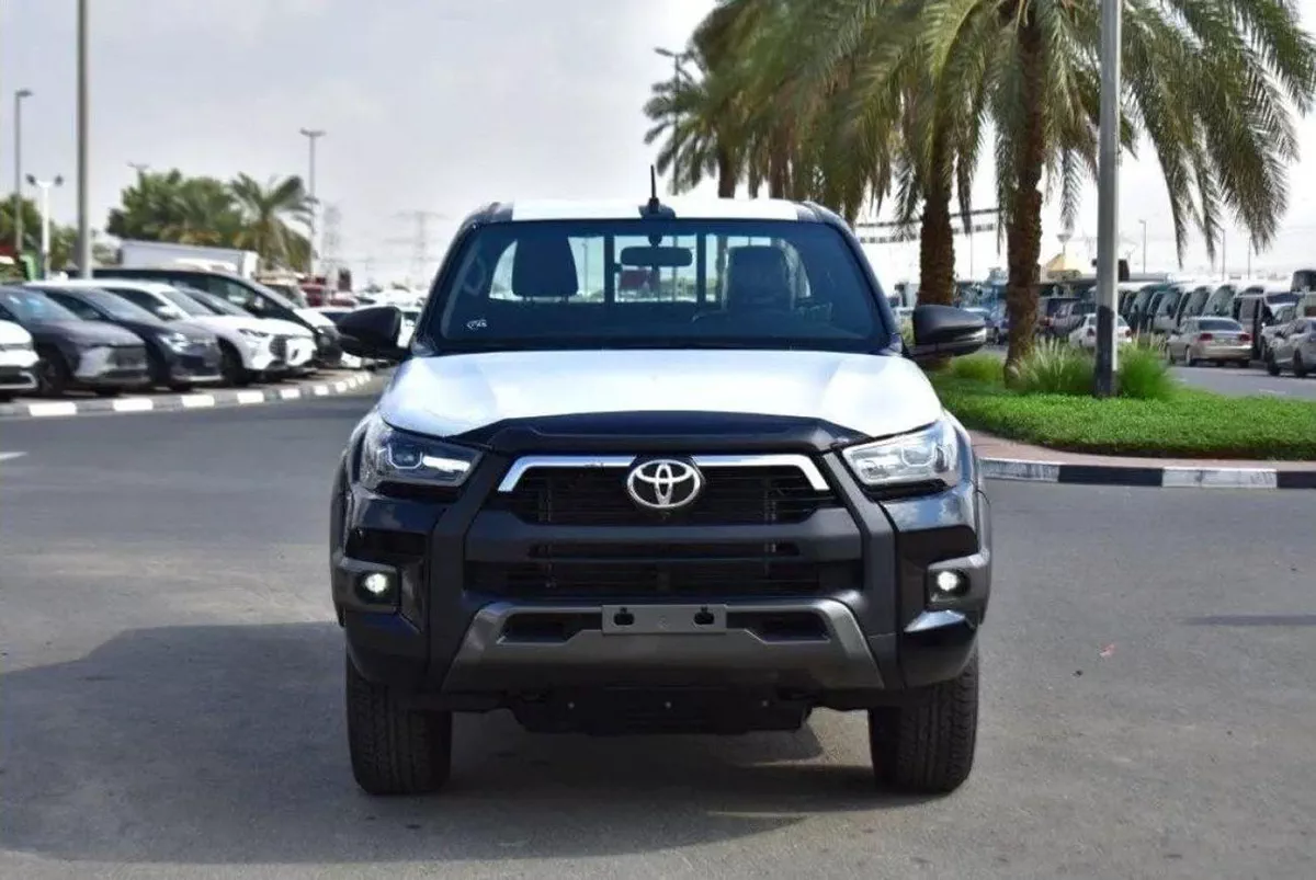 Toyota Hilux ADVENTURE 2.8L DIESEL AT-1-0