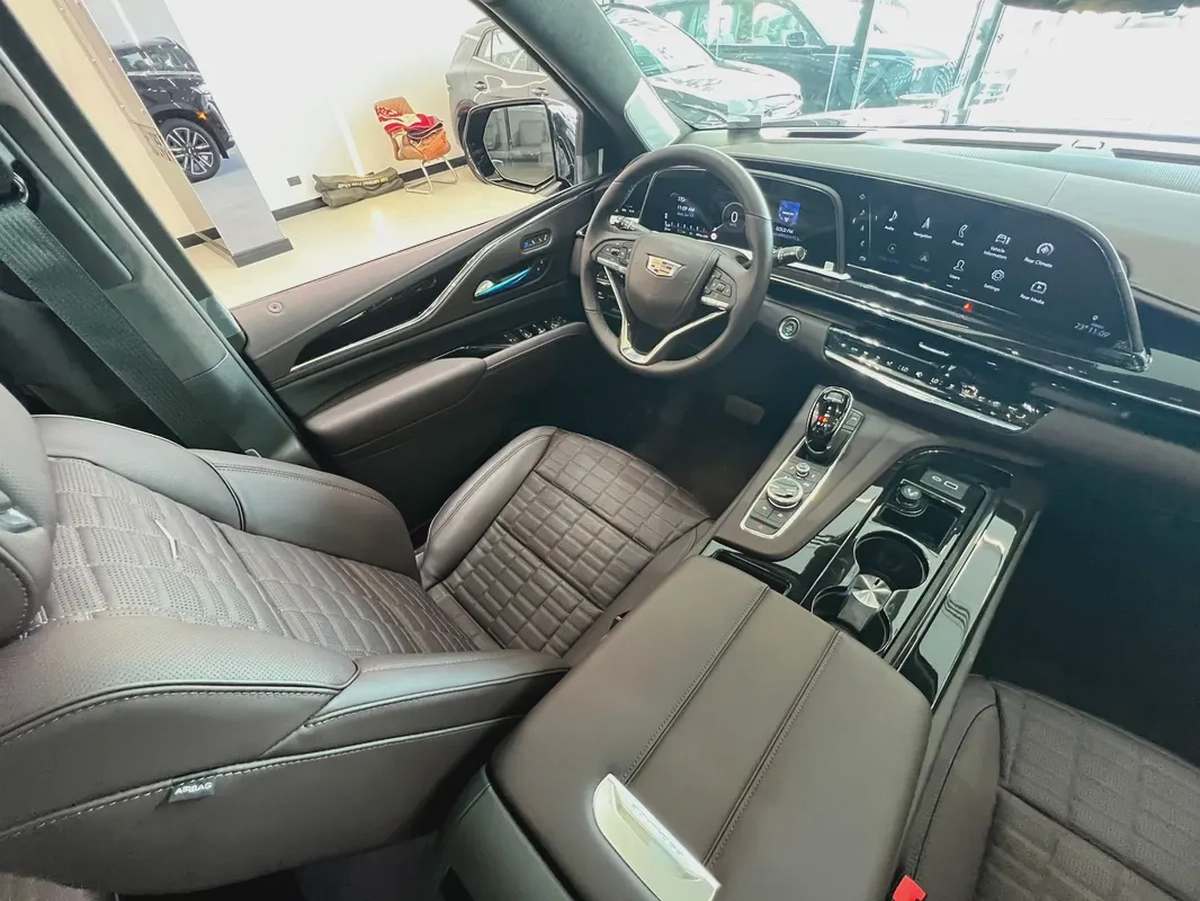 !! 2024 !! CADILLAC | ESCALADE | SPORT PLATINUM | Gcc-11-11