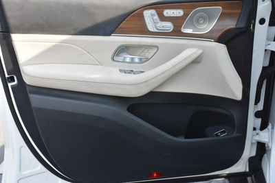 MERCEDES BENZ GLS450 4MATIC 2024 | WHITE-4