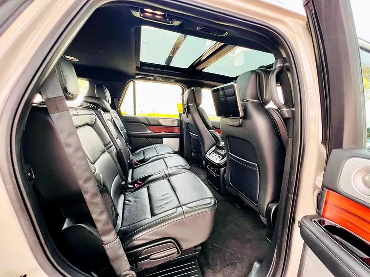 LINCOLN NAVIGATOR RESERVE | GCC SPECS | KMS: 71,000 | YEAR:2019 | FULL-SERVICE HISTORY BY AGENCY-1-1