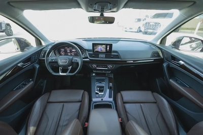 Audi Q5 2019-6
