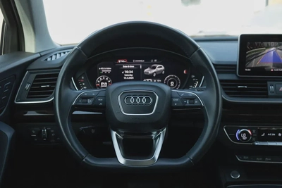 Audi Q5 2019-19