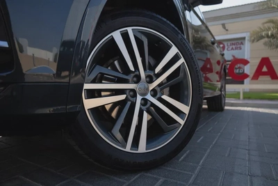Audi Q5 2019-17