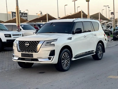 Nissan Patrol LE 2015 GCC Specs - Well Maintained-0