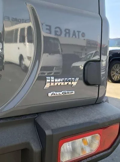 Suzuki Jimny GLX SUZUKI JIMNY 1.5L 4×4-12