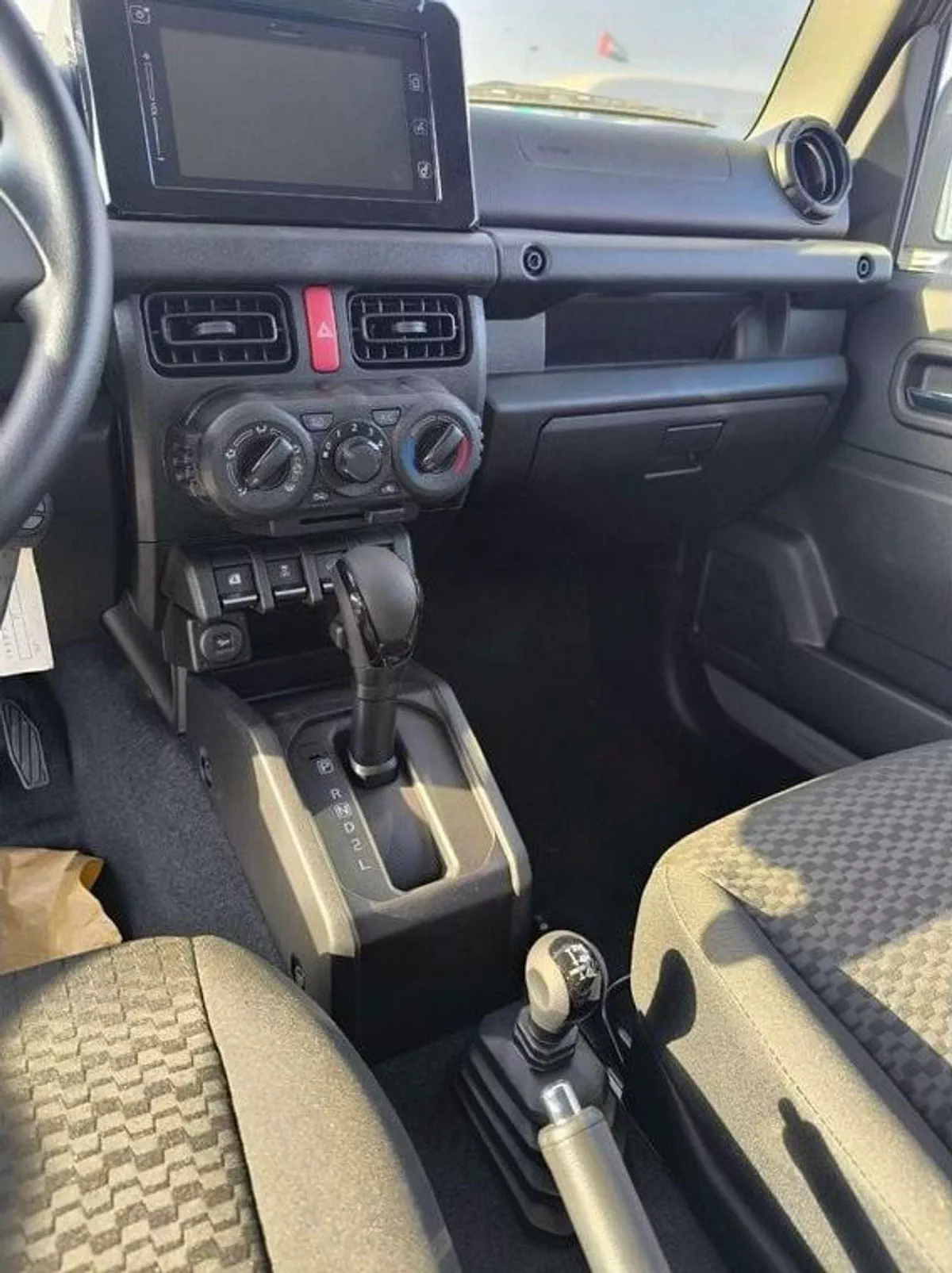 Suzuki Jimny GLX SUZUKI JIMNY 1.5L 4×4-13-0