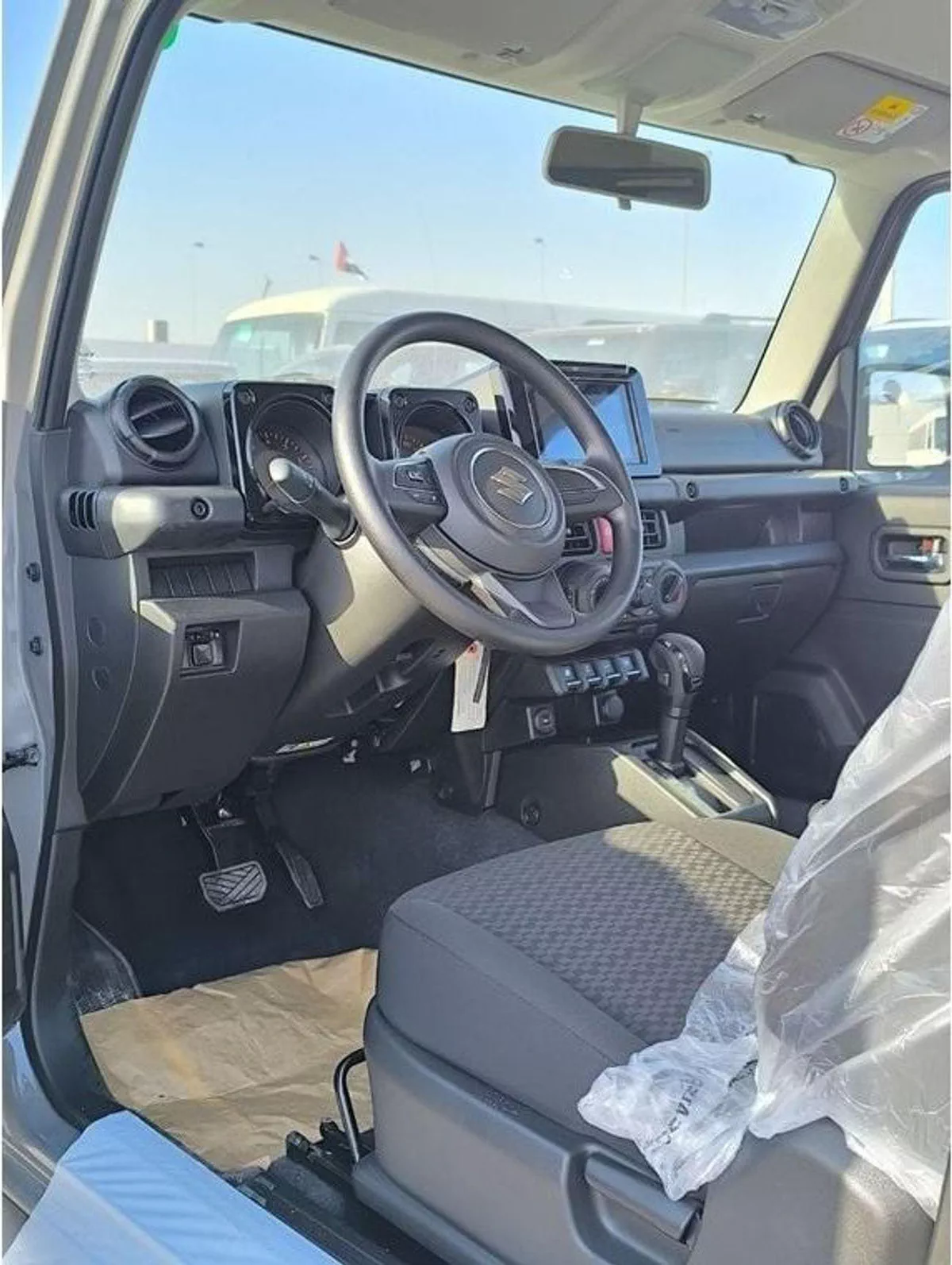 Suzuki Jimny GLX SUZUKI JIMNY 1.5L 4×4-4-0